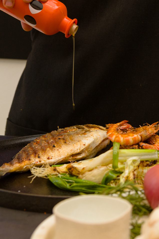 Extra Virgin Olive Oil with Chili by Yiayia and Friends