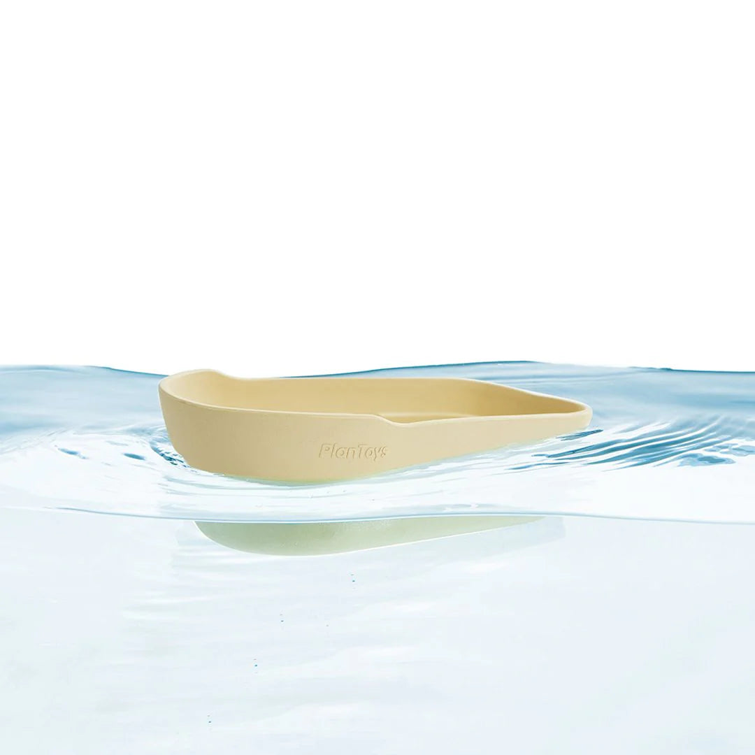 Sailboat by Plan Toys