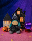 Dinky Dinkum Winnie Witch