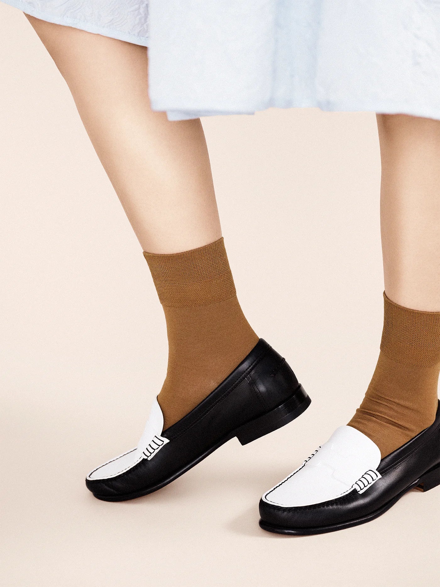 【未使用品】TEXTILE  SOCKS メルセデスベンツ　純正 Trouser Crew Socks in Dk Ochre – Mochi Kids