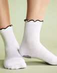 Thermal Ruffle Grip Sock - White