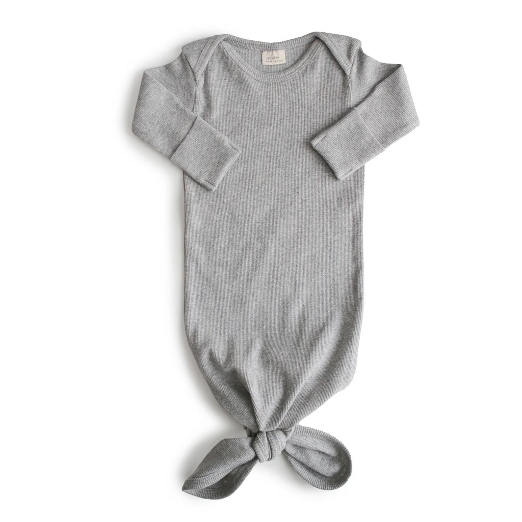 Ribbed Knotted Baby Gown by Mushie