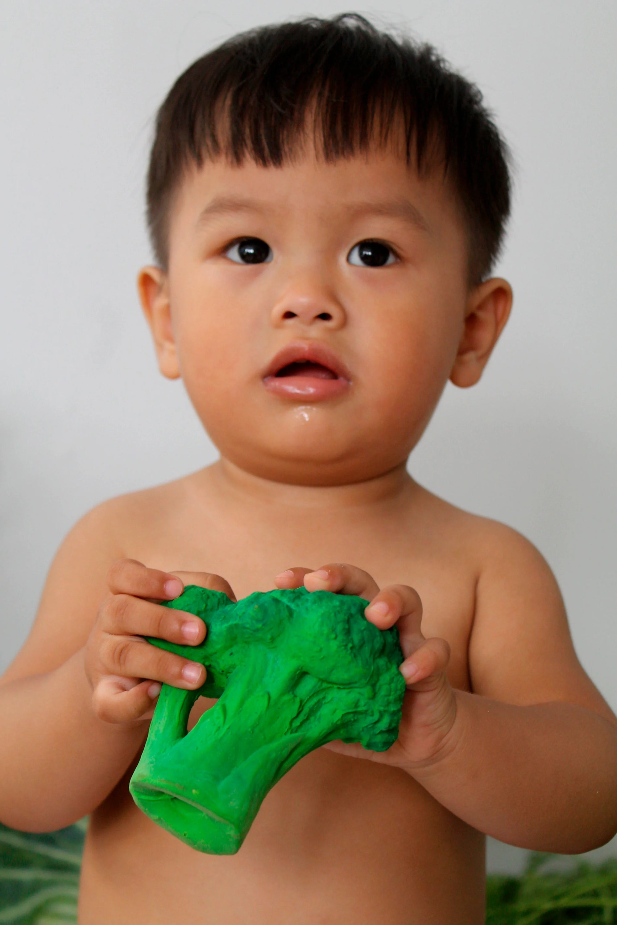 Brucy the Broccoli Teething Toy by Oli & Carol