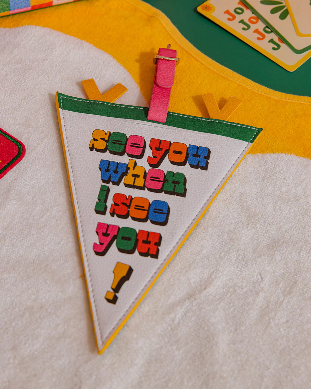 Getaway Shaped Luggage Tag - Pennant