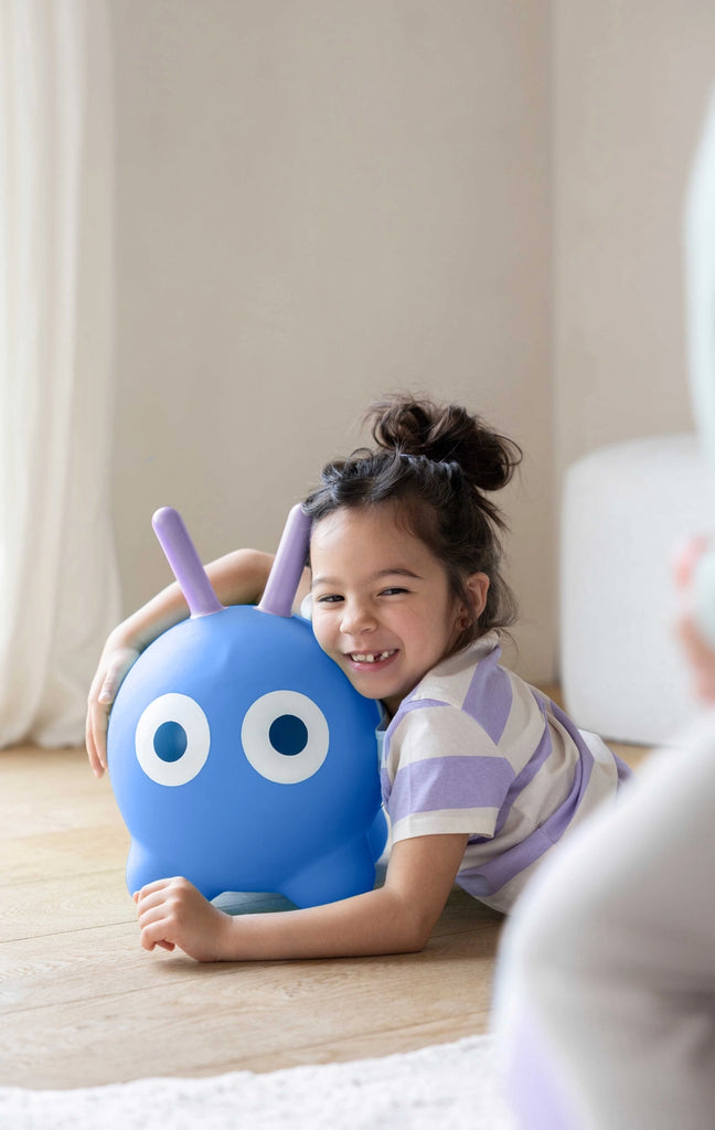 Quut Skippi - A Bouncy Friend Just For You! by Quut