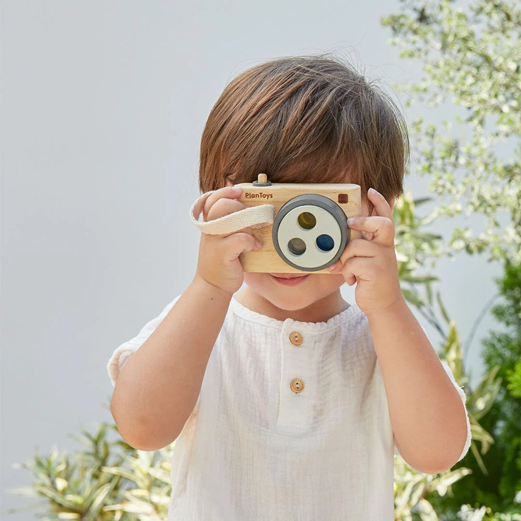 Colored Snap Camera by Plan Toys
