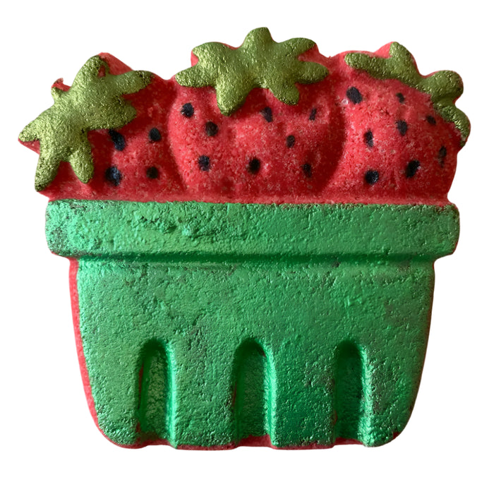 Summer Strawberries Bath Bomb by Poppy & Thyme