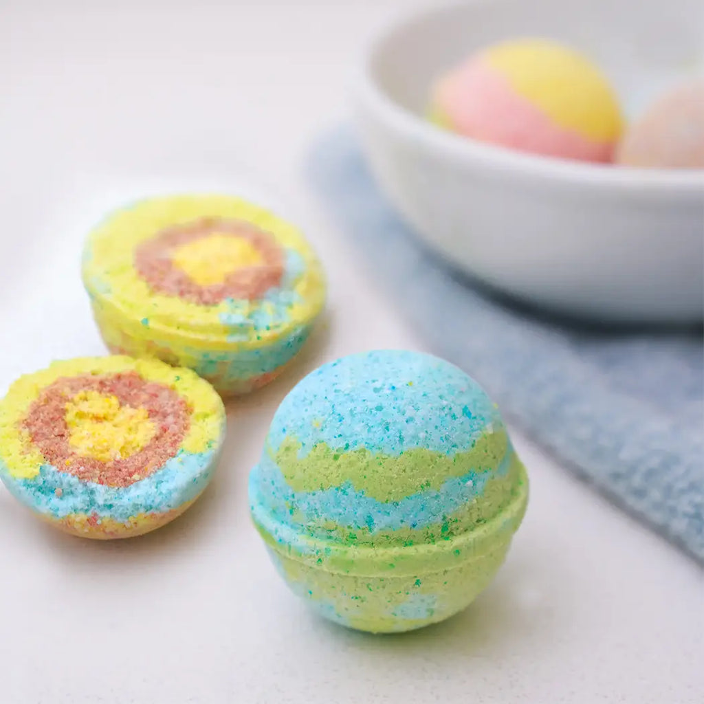 Planet Bath-Bombs Science Kit For Kids by KiwiCo