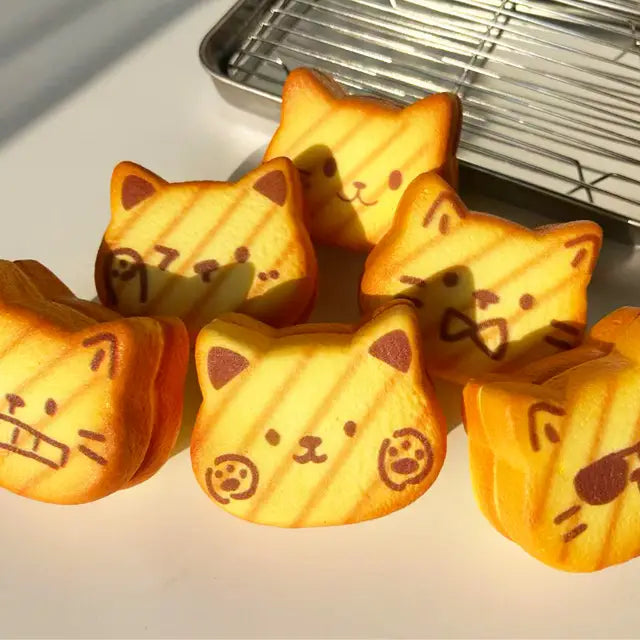 Nyang Nyang Cat Bread Squishy