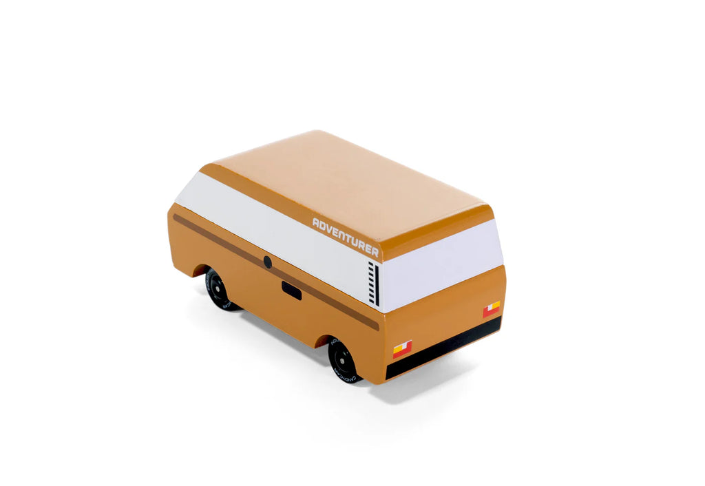 VW Brown Adventurer by Candylab