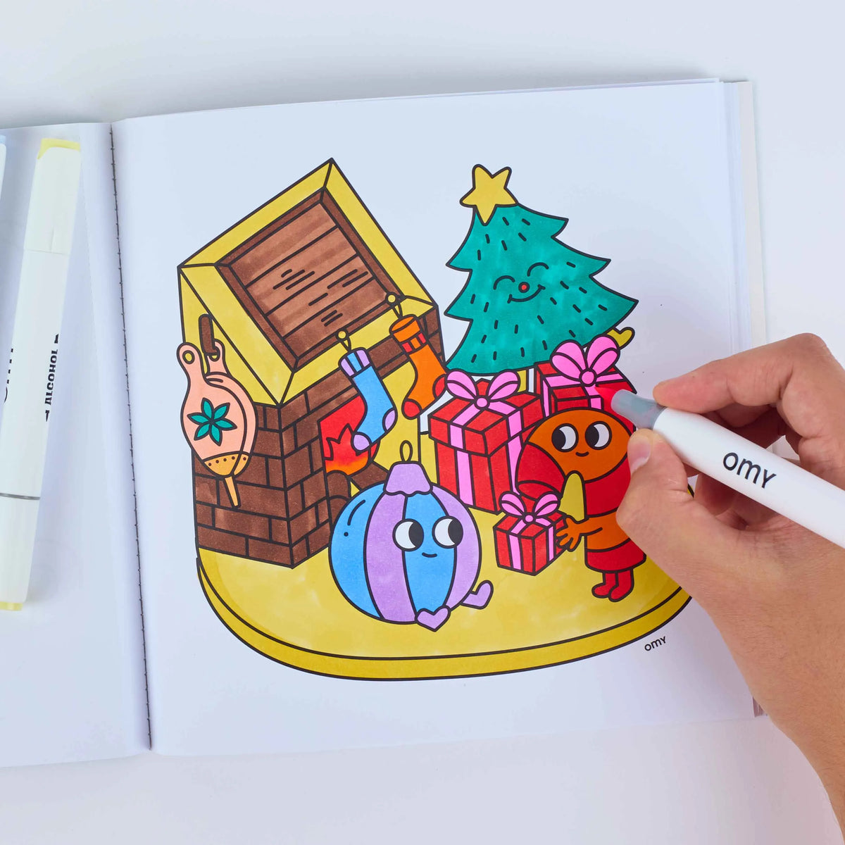 Christmas - Cozy Art Coloring Book