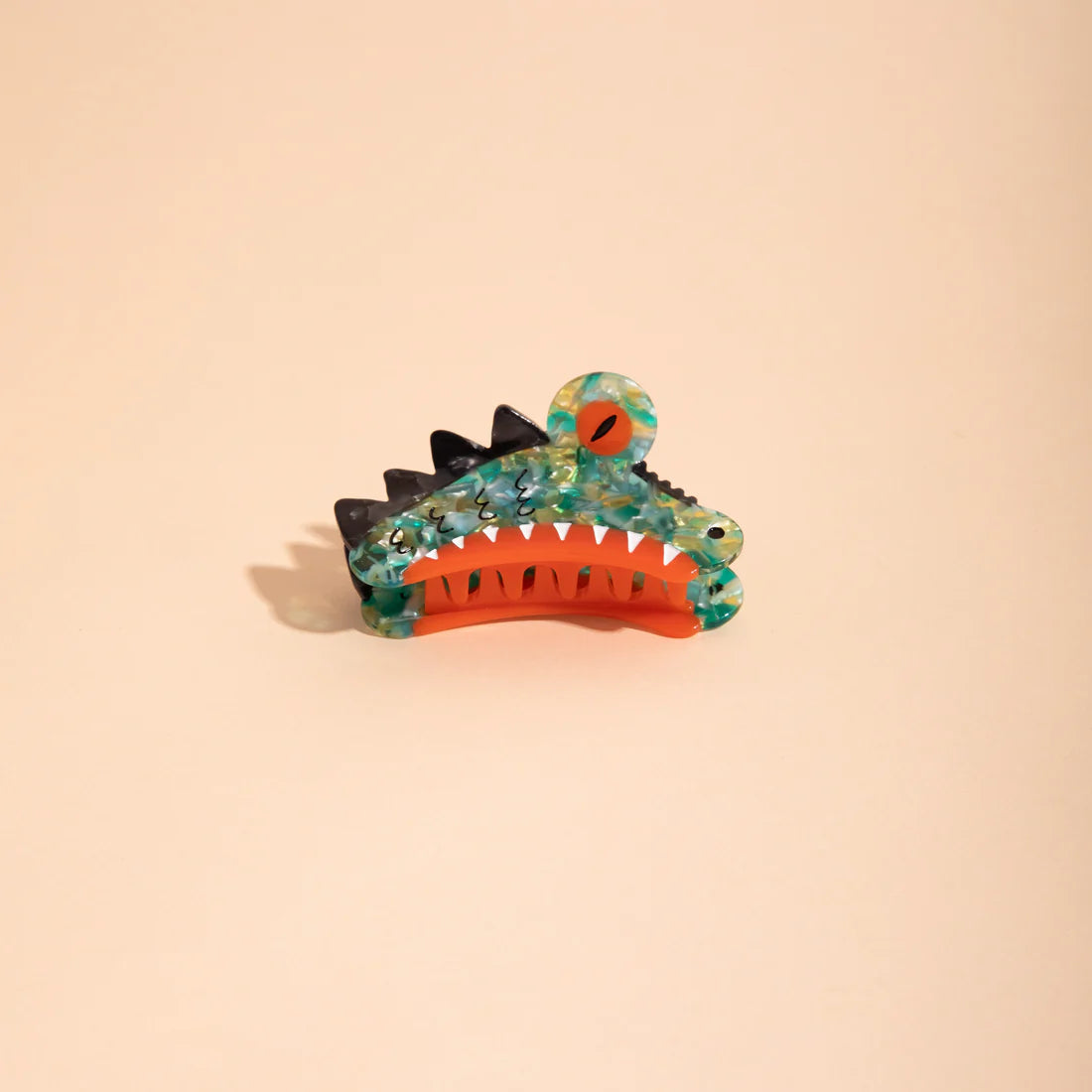Kaiju Hair Claw by Carolyn Suzuki