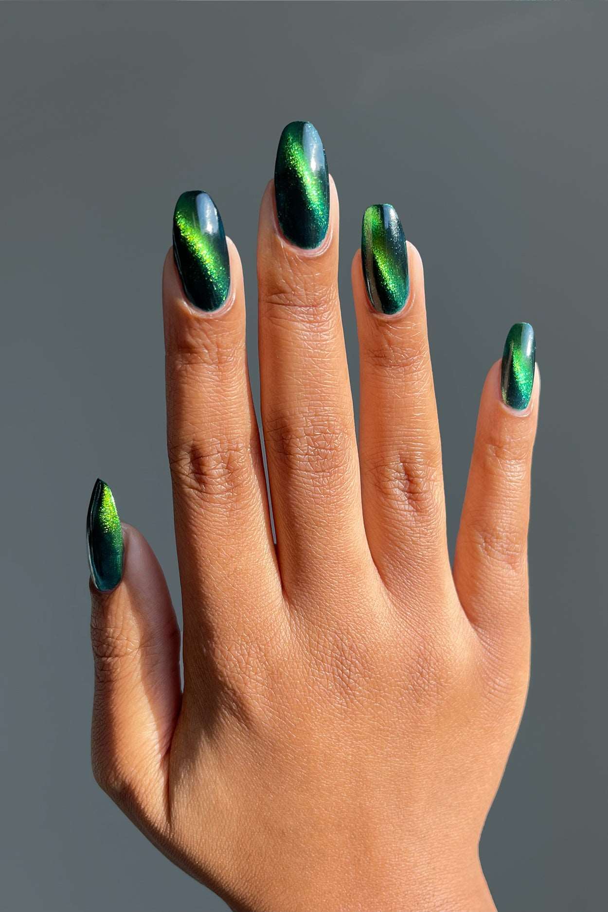 Emerald Green Mood Ring Nail Polish