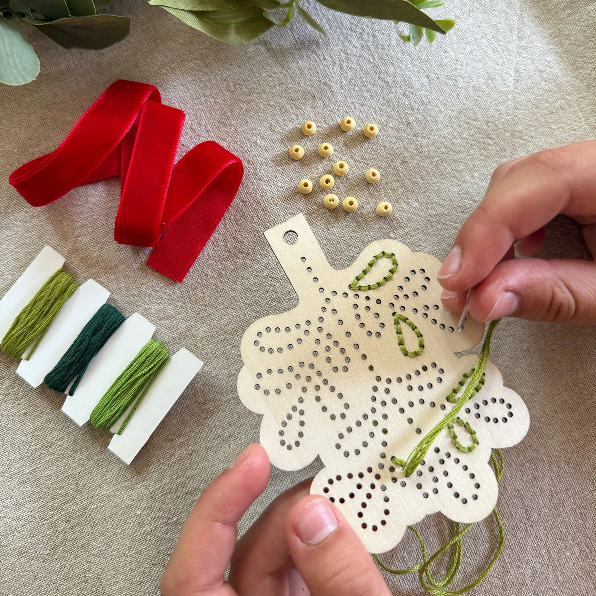 Stitched Mistletoe Decoration Kit