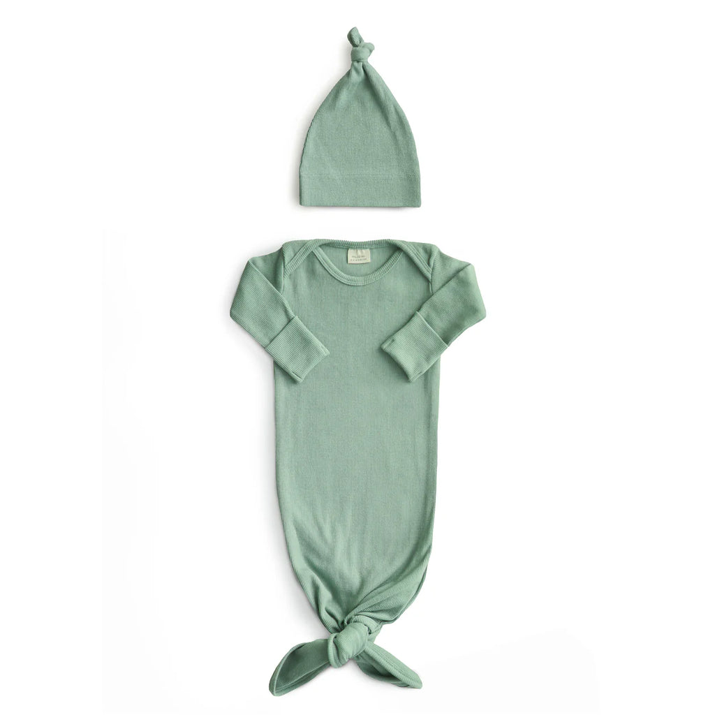 Ribbed Knotted Baby Gown + Beanie Set by Mushie