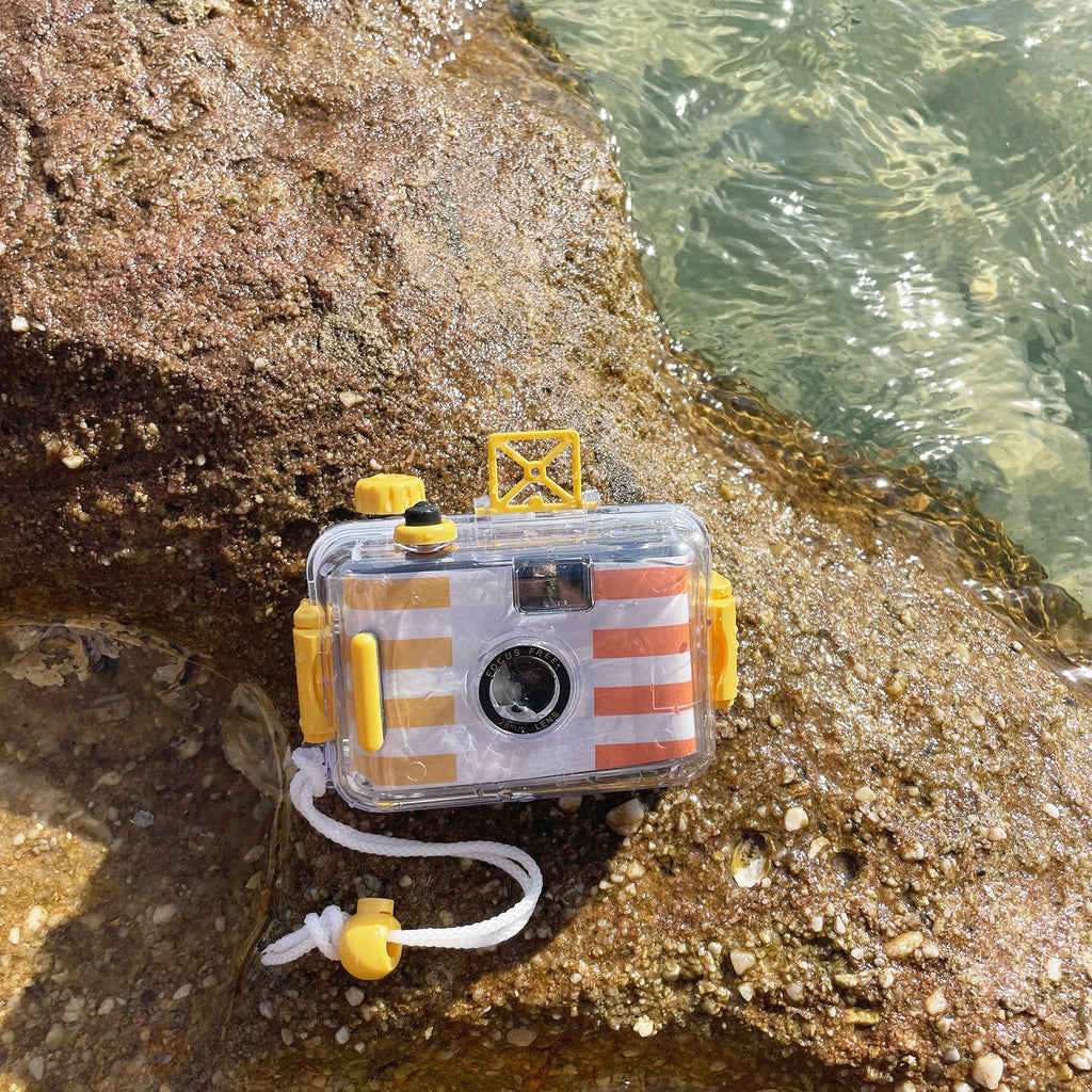 Underwater Camera in Rio Sun by SUNNYLIFE