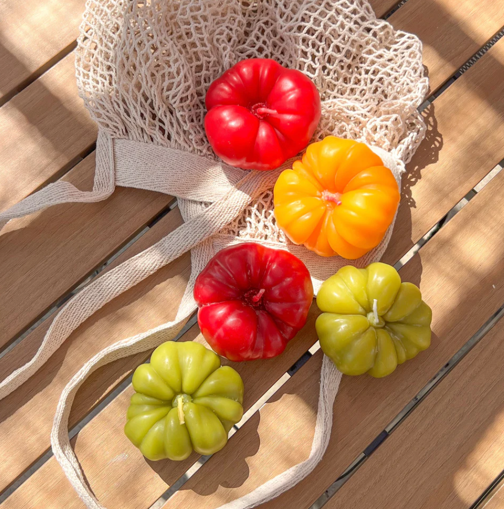 Beeswax Heirloom Tomato Candle - Thumbnail 2