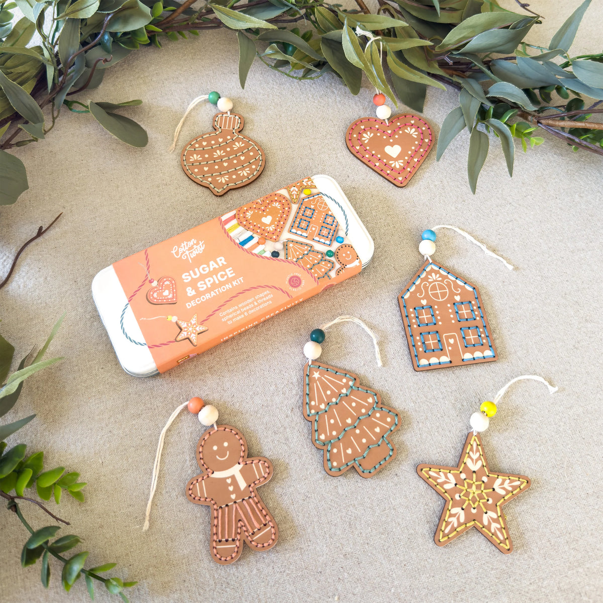 Sugar &amp; Spice Christmas Decoration Kit