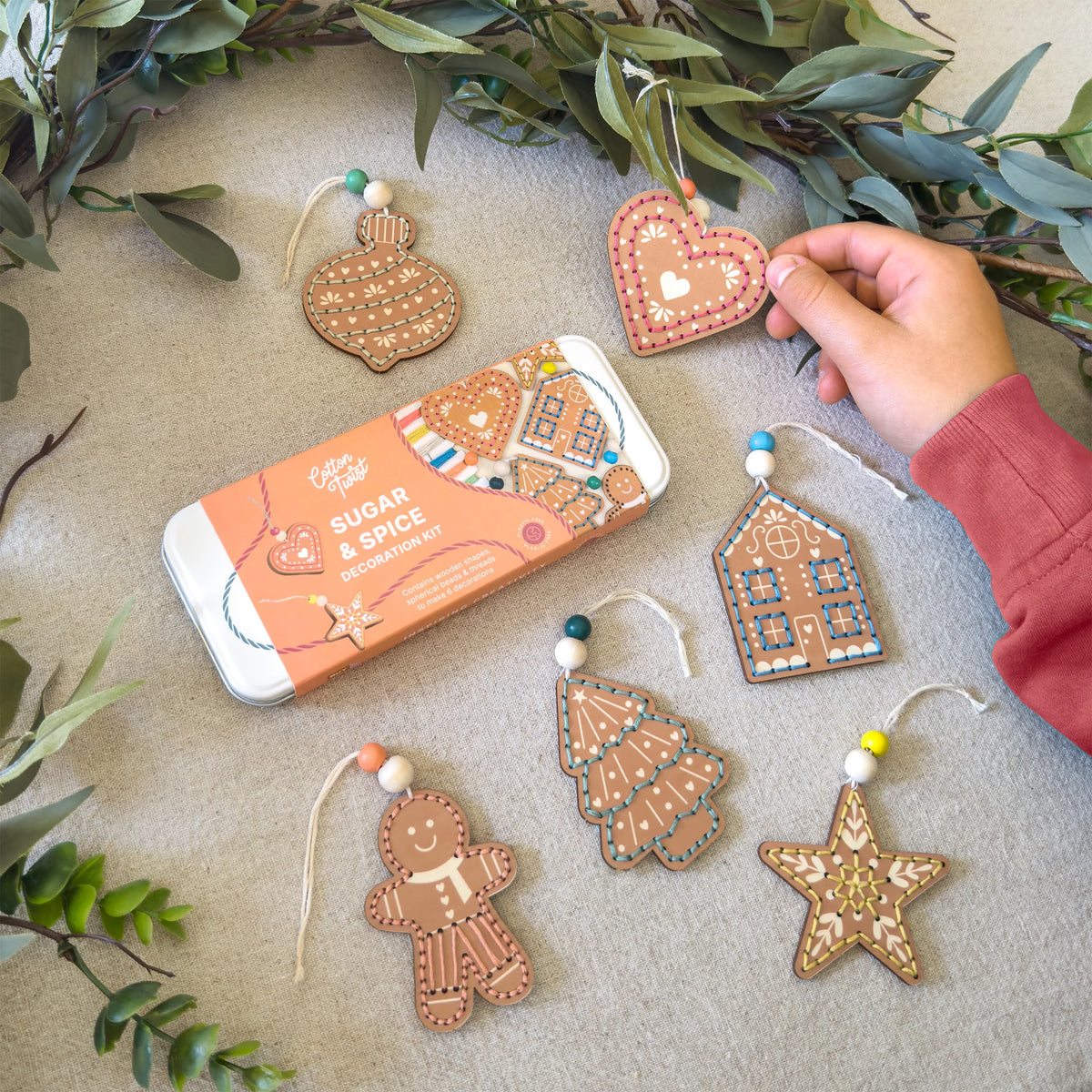 Sugar &amp; Spice Christmas Decoration Kit