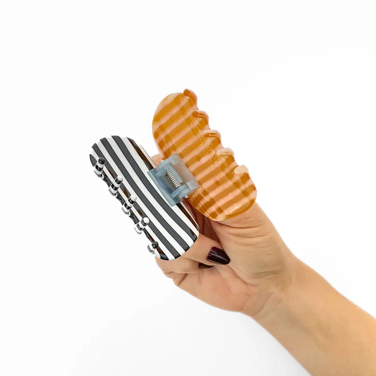 Juno Claw in Stripes by Chunks
