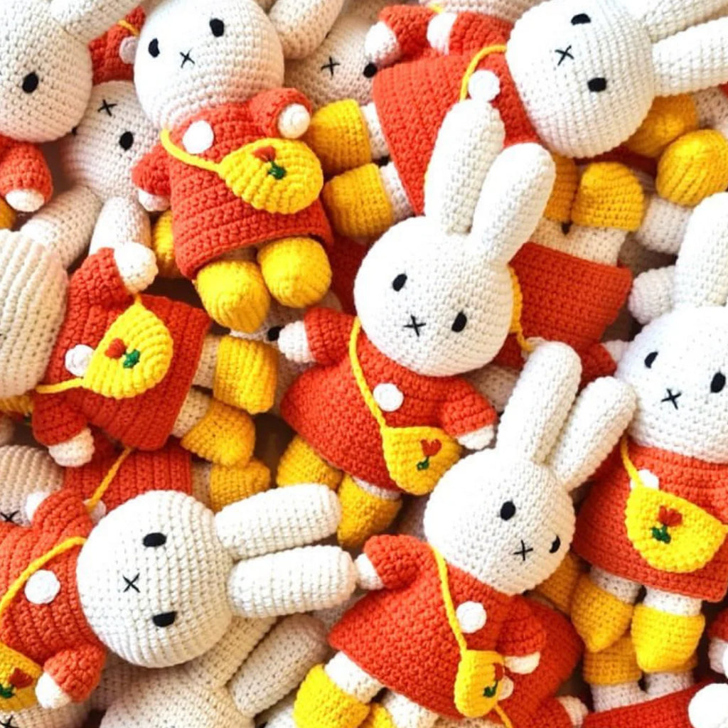 Miffy and her Tulip Bag and Shoes by Just Dutch