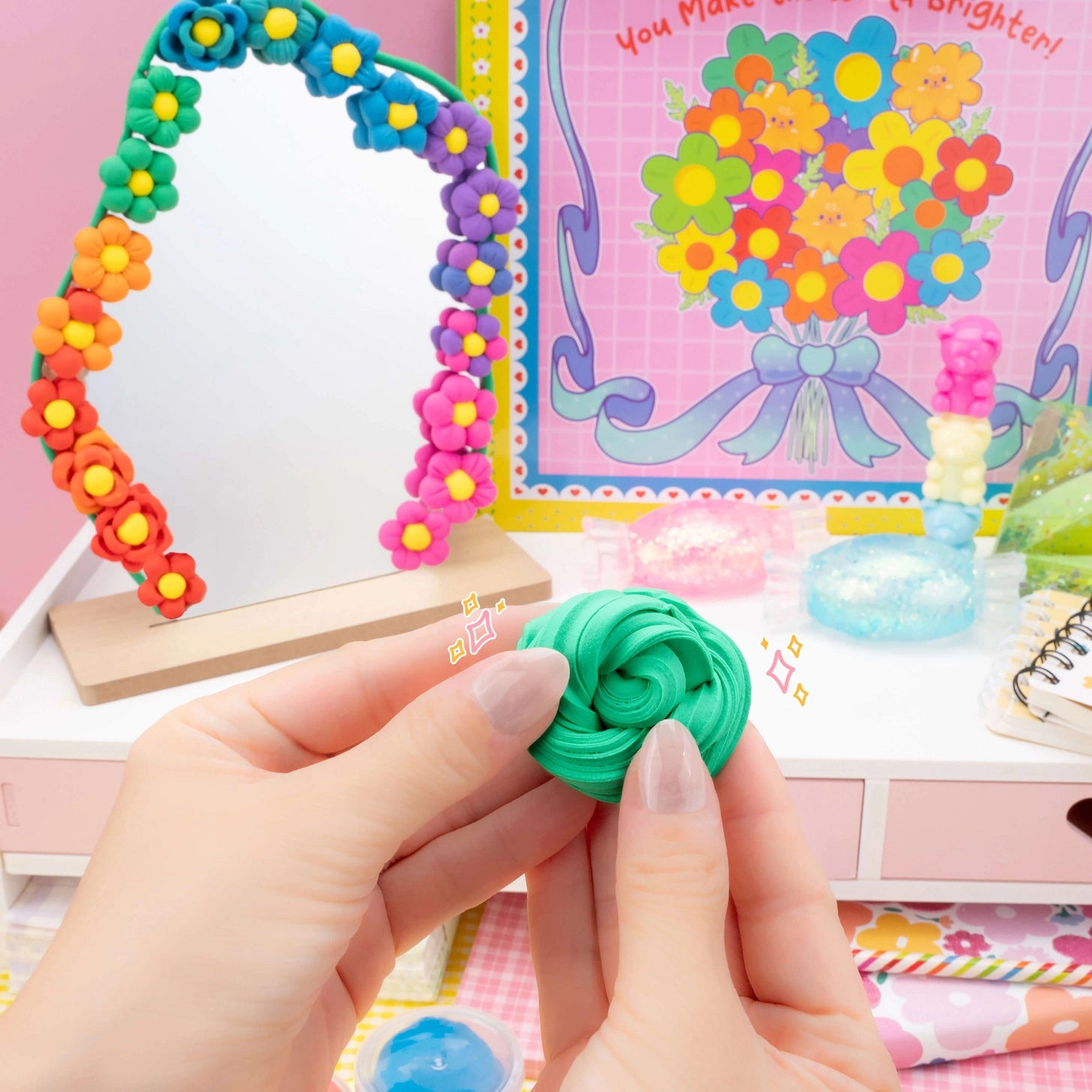 Creative Creator DIY Flower Mirror