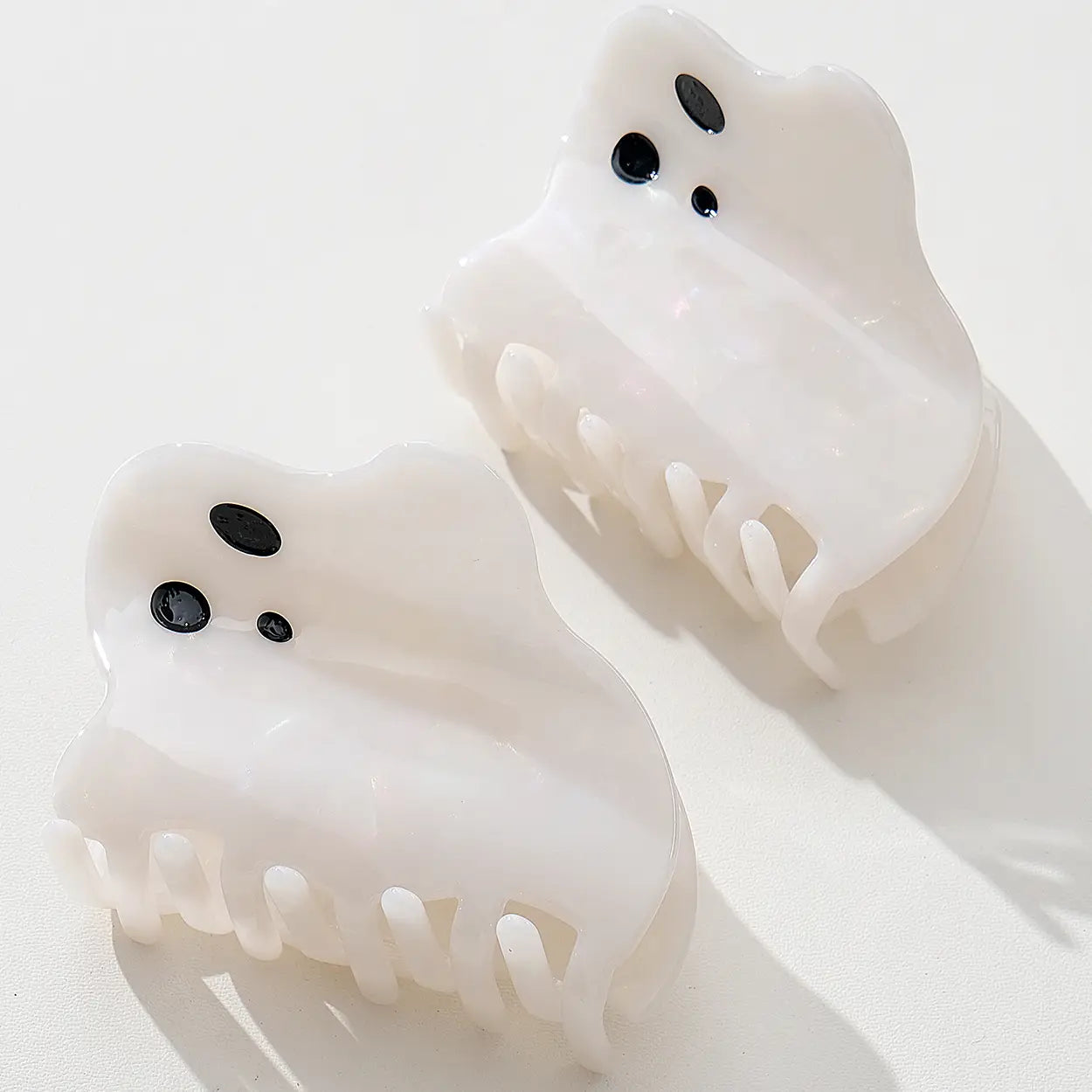 Ghost Large Claw Clip