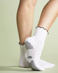 Thermal Ruffle Grip Sock - White