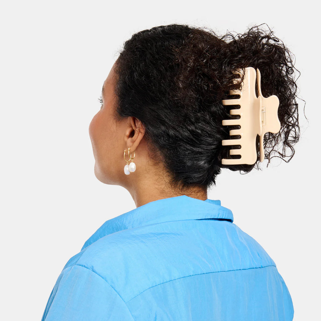 Jojo Hair Claw in Large Cream by Chunks