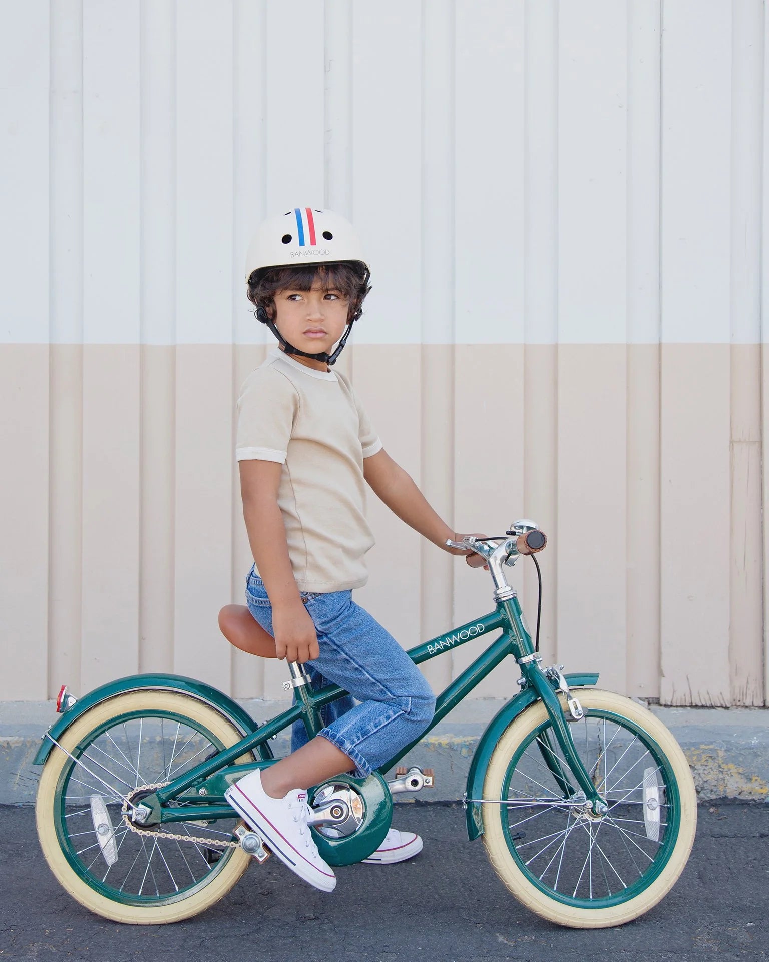 banwood red bike helmet Stripes Classic Bike Helmet – Mochi Kids