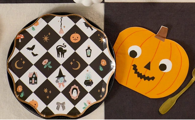 Pumpkin Shaped Napkins