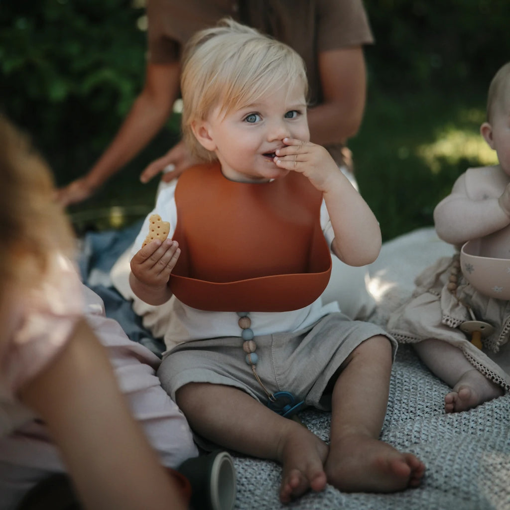 Silicone Baby Bib by Mushie