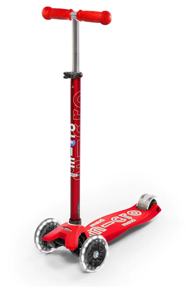 Maxi Deluxe Scooter- LED Wheels by Micro Kickboard